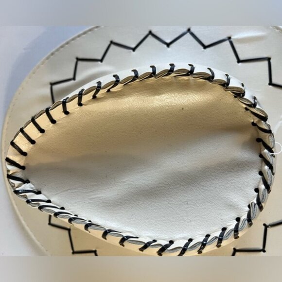 Vintage Straw Cowboy Hat with Wide Brim – Rustic Western Style - Picture 5 of 10